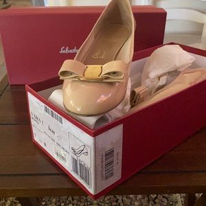 Salvatore Ferragamo Vara Heels in new Bisque